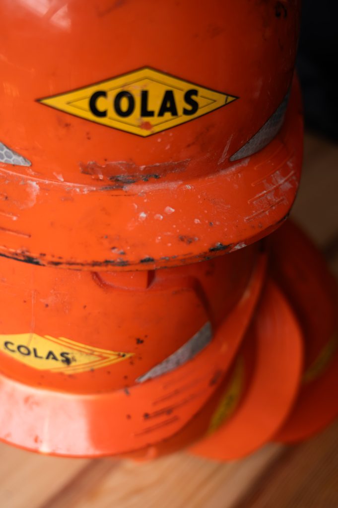 casque chantier matière plastique à recycler - Raev maroquinerie